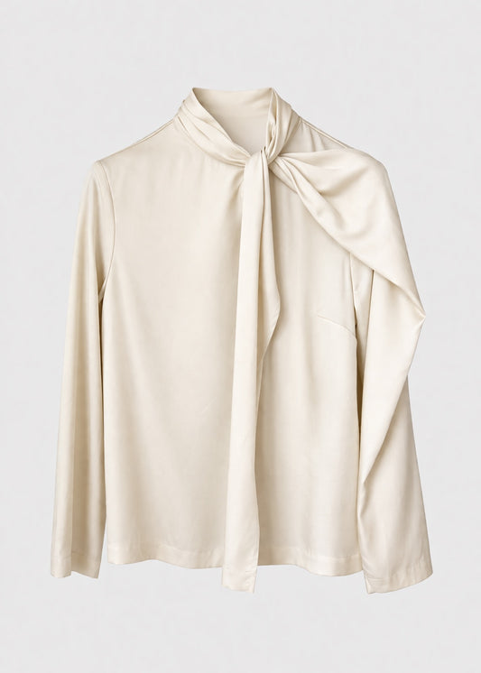 AKS LABEL International Hillevi blouse 03_Tops 9051 Lt. Ash