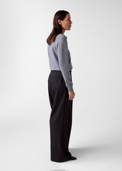AKS LABEL International Elida cashmere polo 02_Knitwear 9053 M. Grey Mel