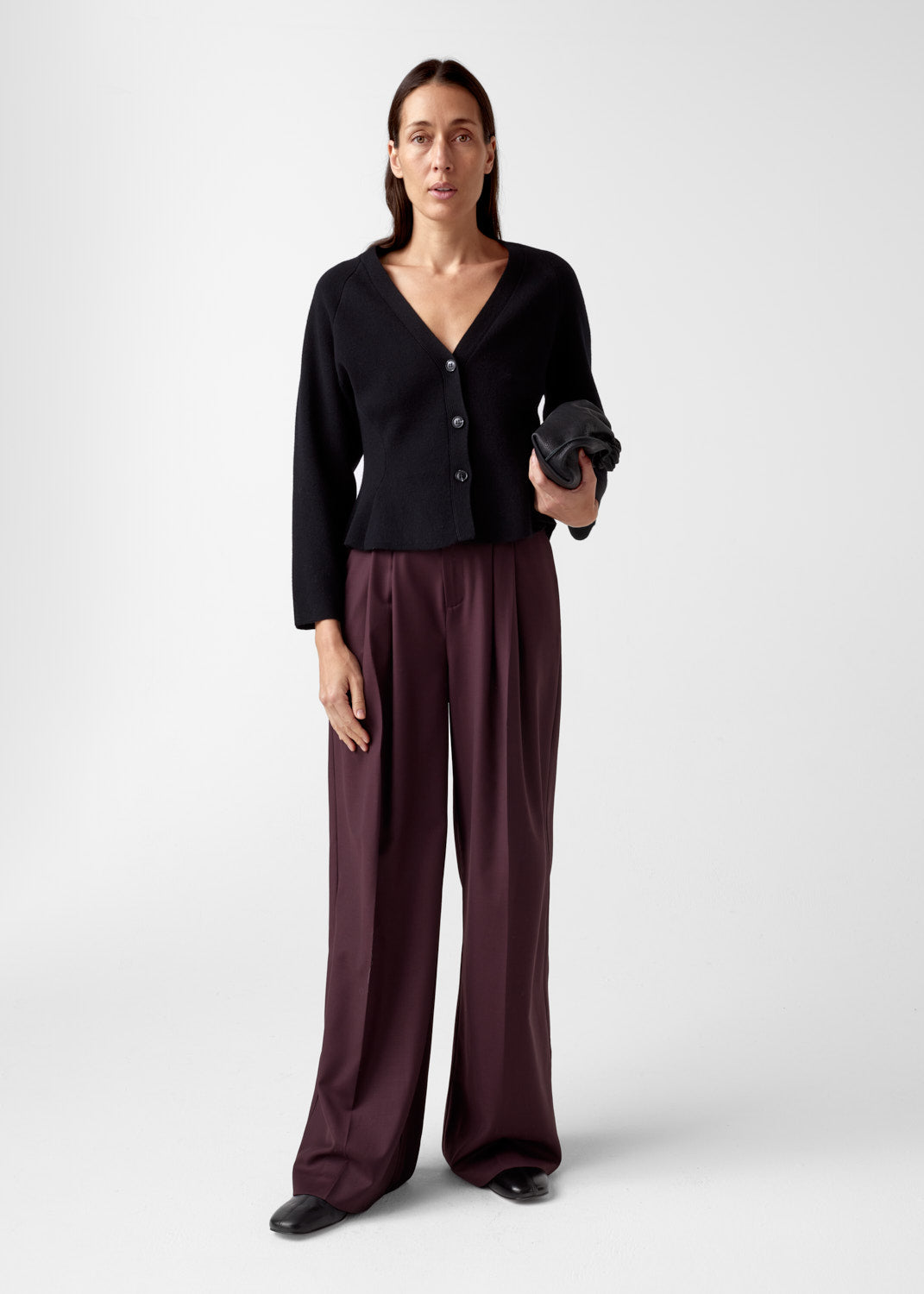 AKS LABEL International Ginny merino cardigan 02_Knitwear 9090 Black