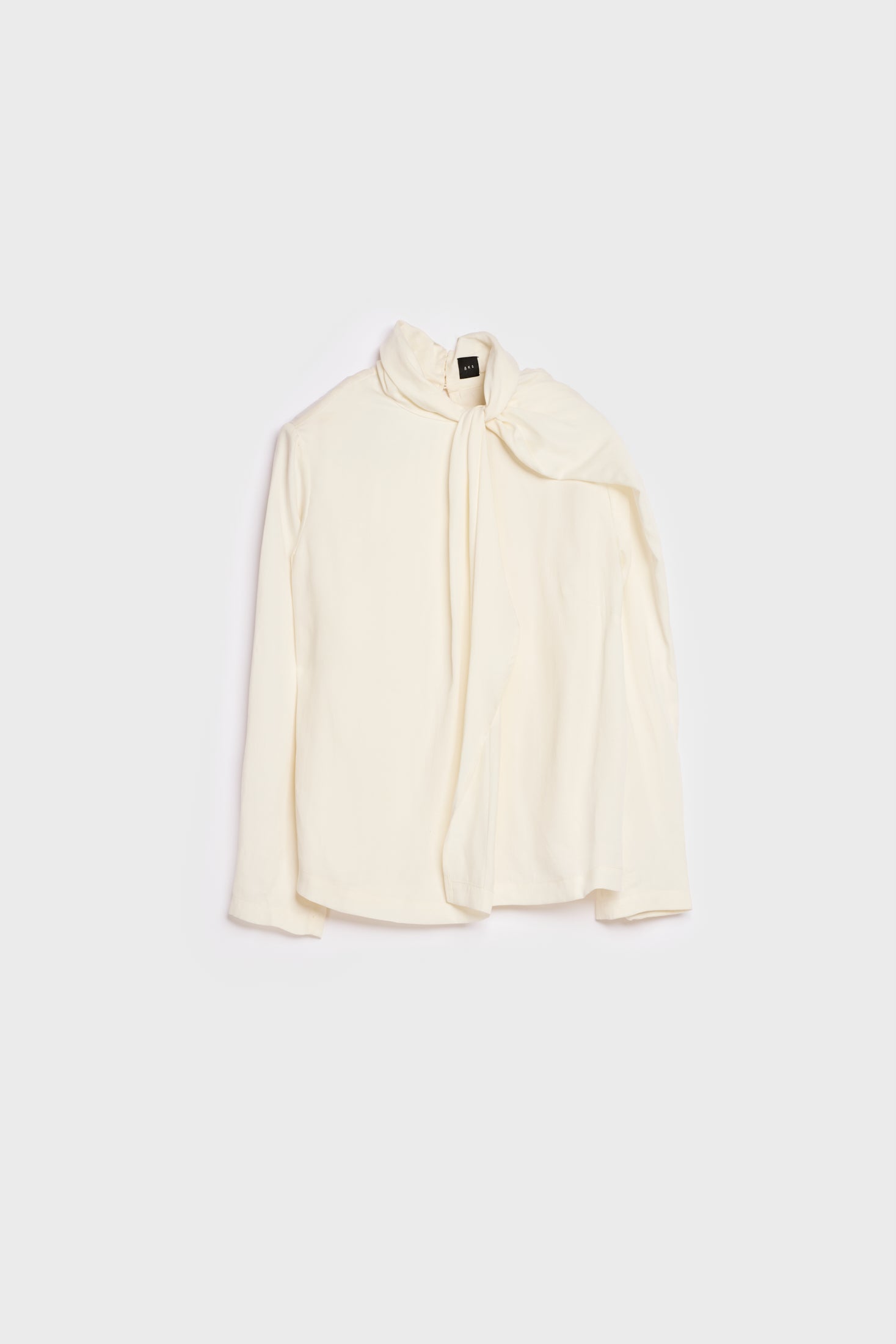 AKS LABEL International Hillevi blouse 03_Tops 9001 White