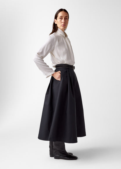 AKS LABEL International Hillevi blouse 03_Tops 9001 White
