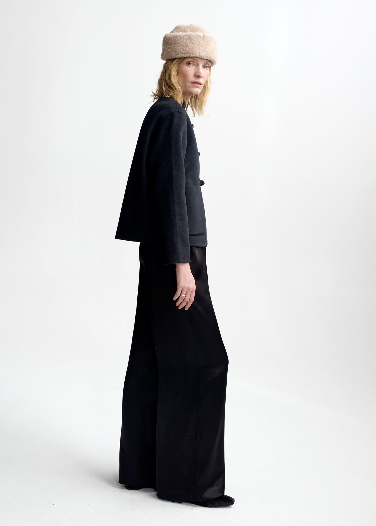 Christian Aks Naja Viscose Trouser Trousers 9090 Black