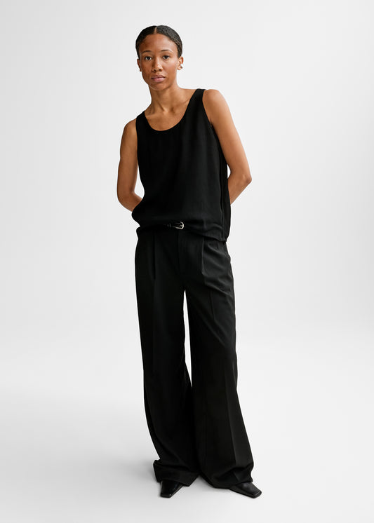 AKS LABEL International Nur Viscose Top 03_Tops 9090 Black