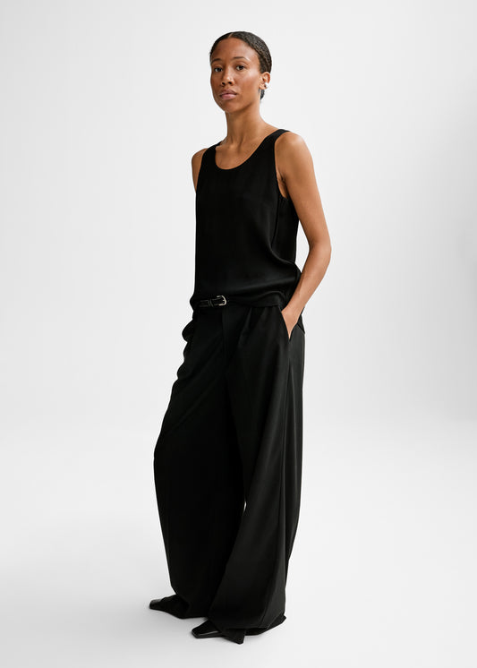 AKS LABEL International Nur Viscose Top 03_Tops 9090 Black