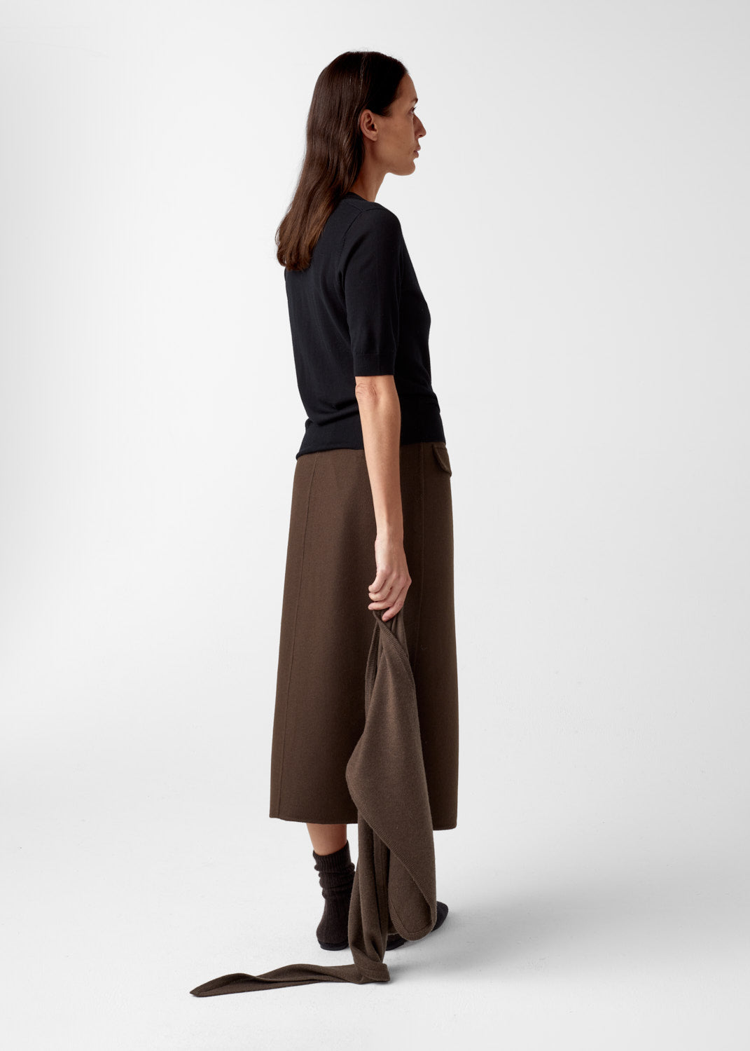 AKS LABEL International Preta wool skirt 06_Skirts 8069 Espresso