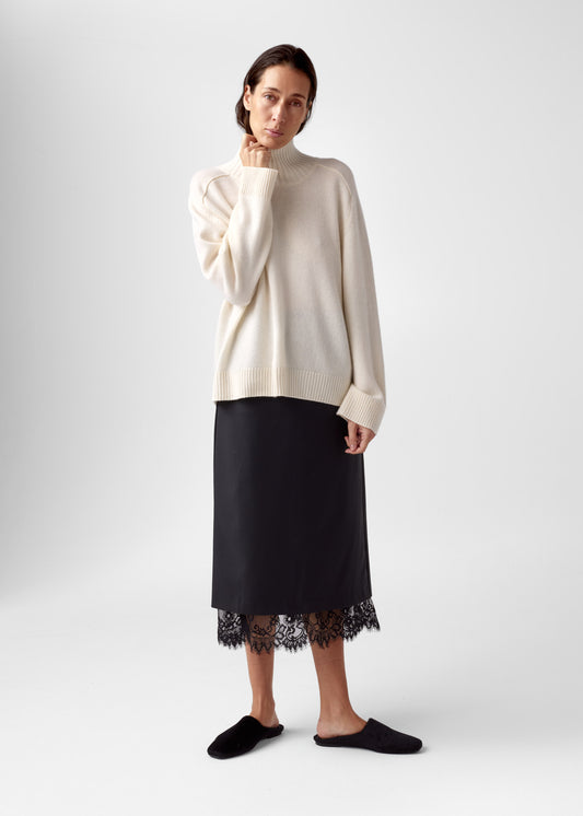 AKS LABEL International Rico cashmere turtleneck 02_Knitwear 9003 Eggshell