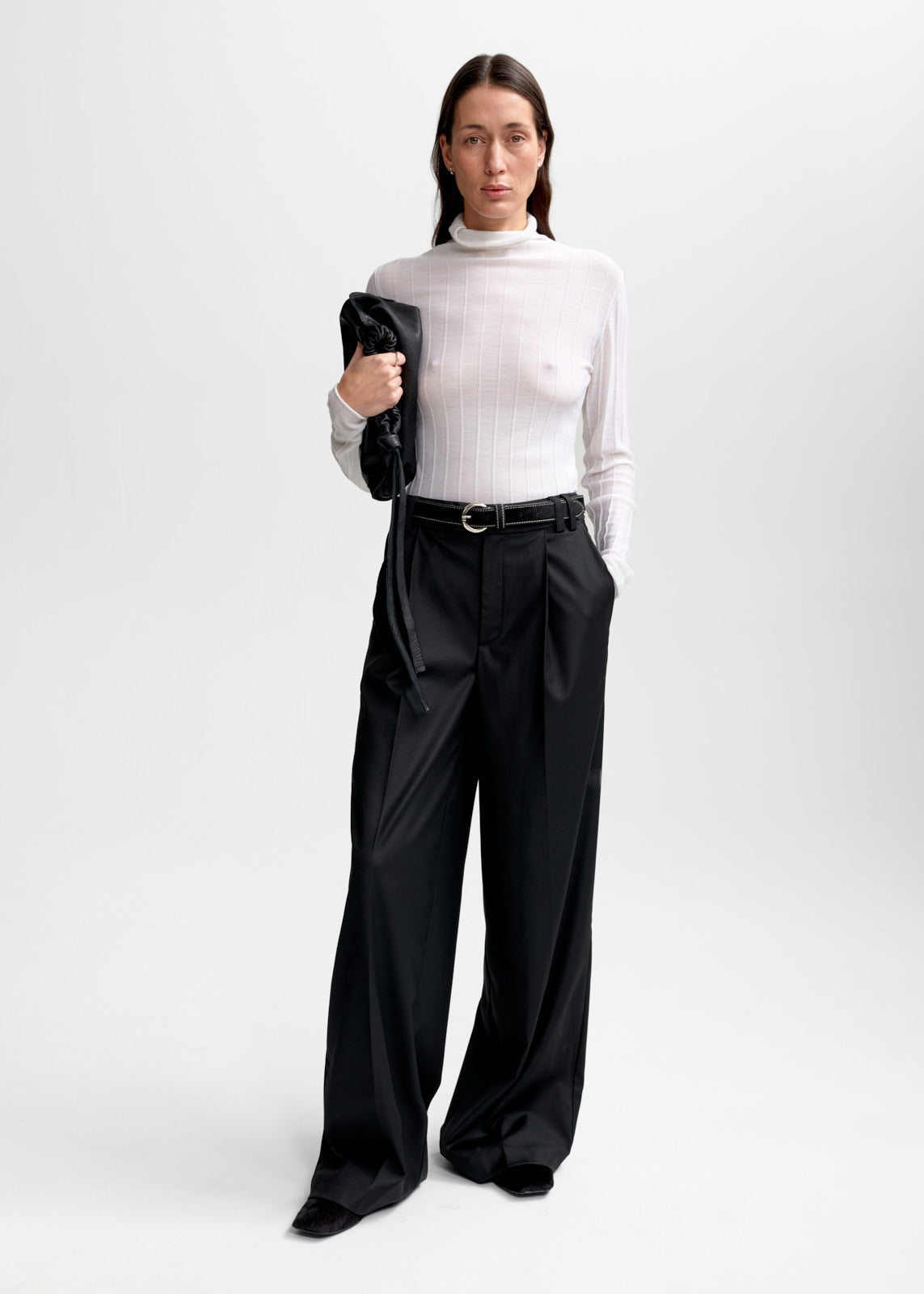 AKS LABEL International Sharon Trouser 07_Trousers 9090 Black