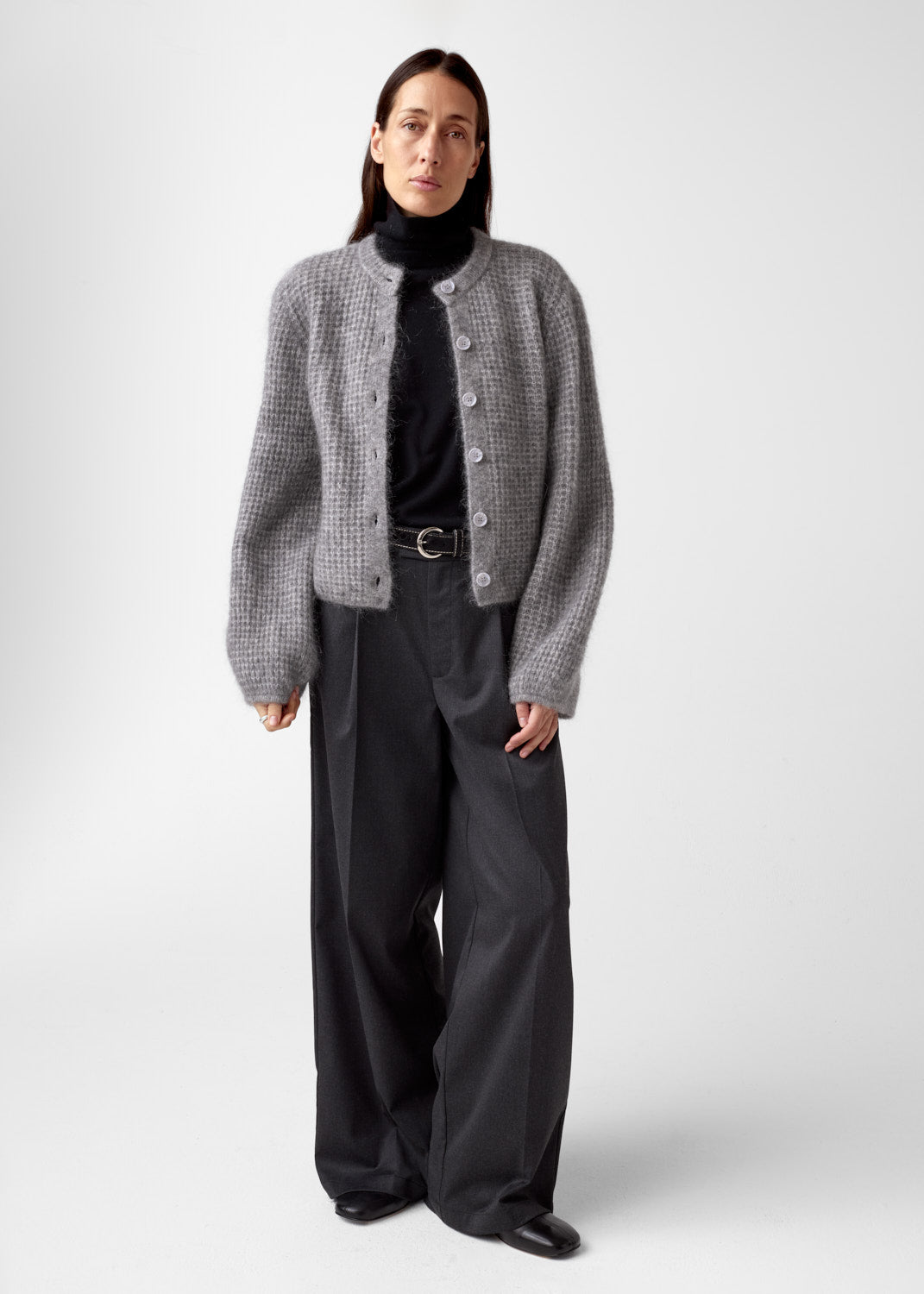 AKS LABEL International Sofia Mohair Cardigan 02_Knitwear 9053 M. Grey Mel