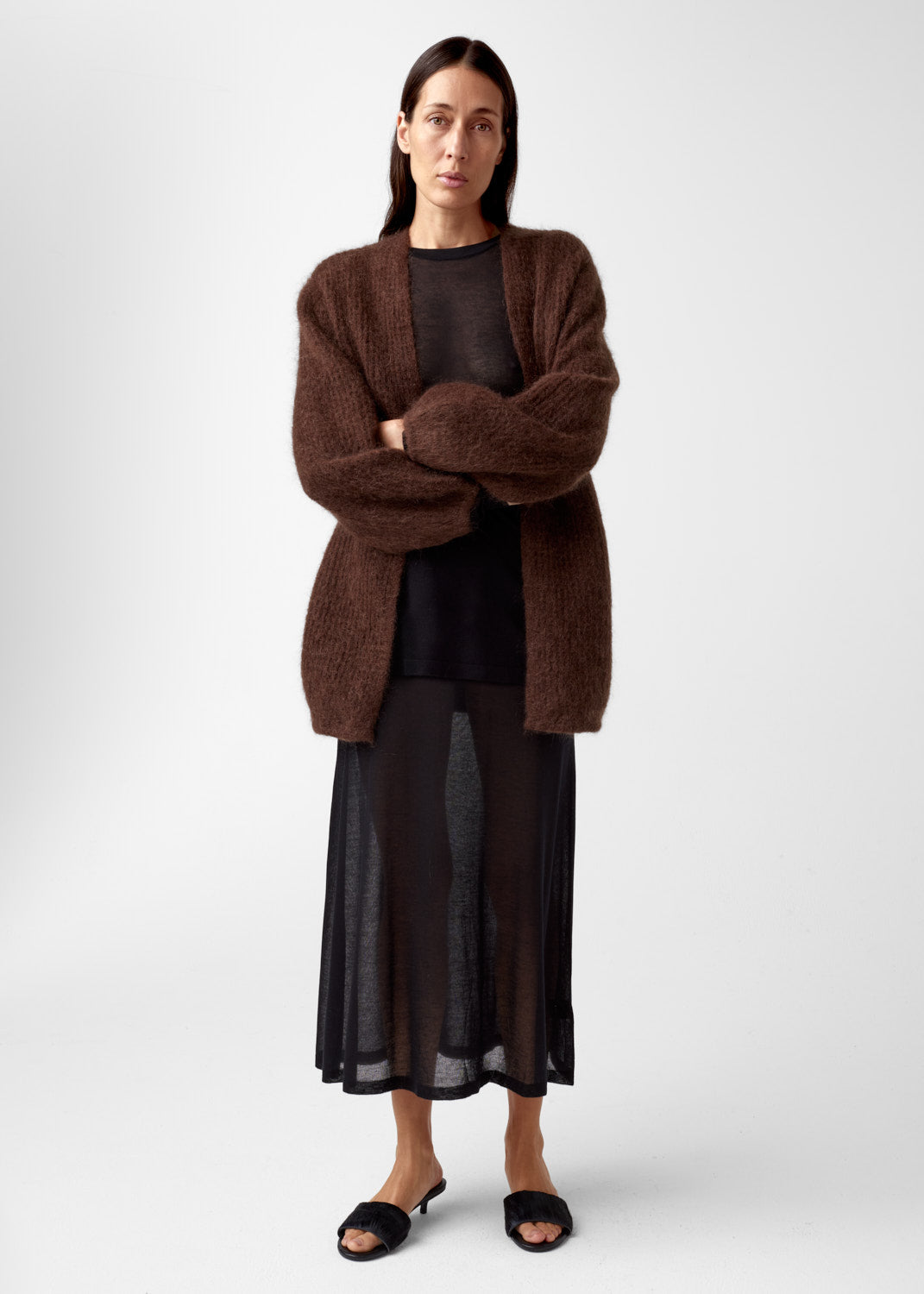 AKS LABEL International Solange Mohair Cardigan 02_Knitwear 8069 Espresso