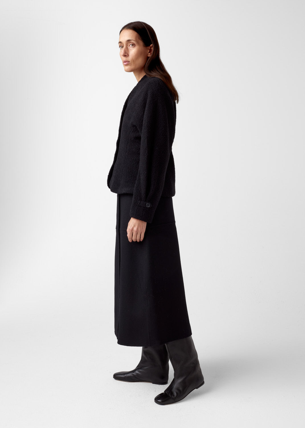 AKS LABEL International Thelma wool skirt 06_Skirts 9090 Black