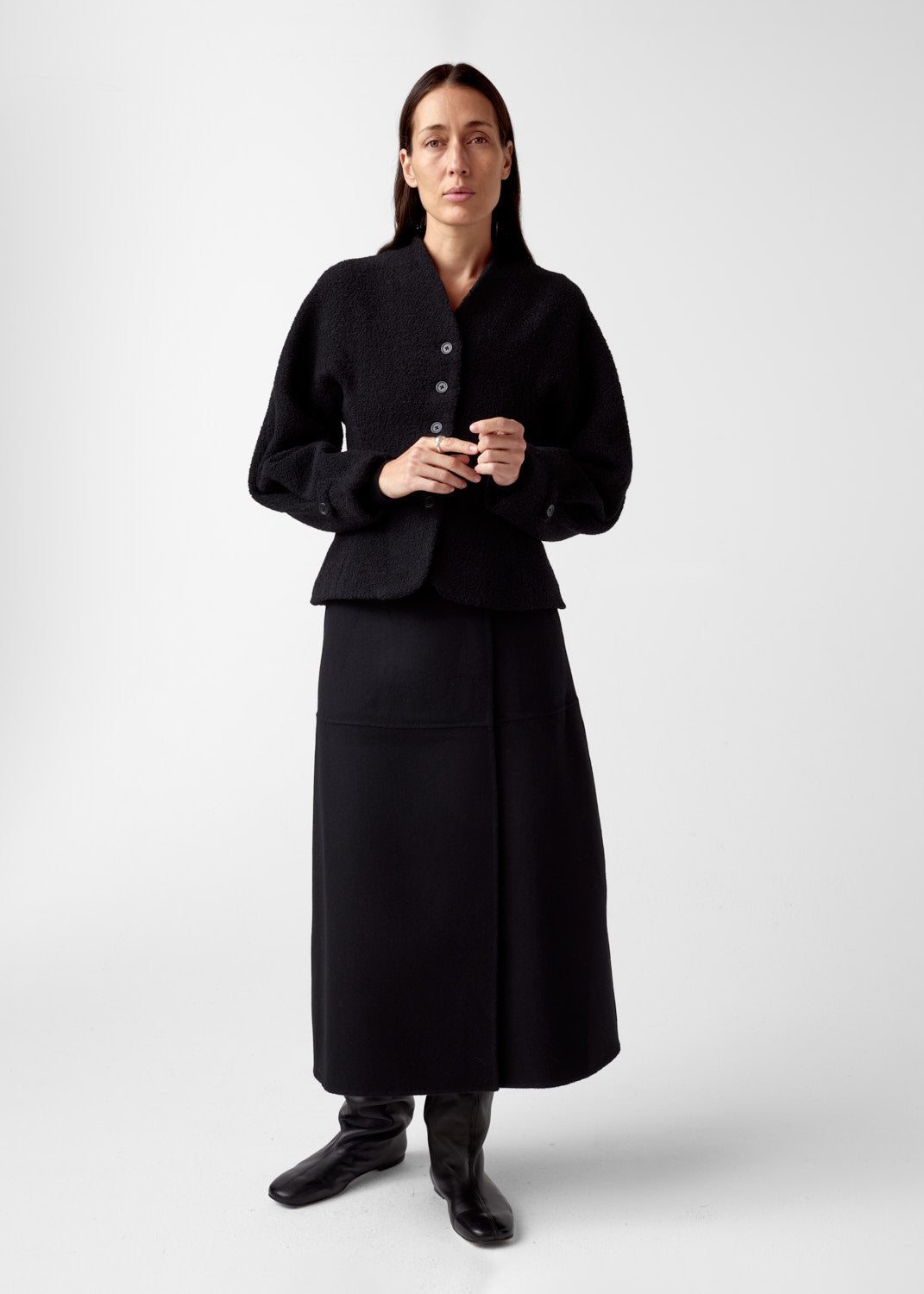 AKS LABEL International Thelma wool skirt 06_Skirts 9090 Black