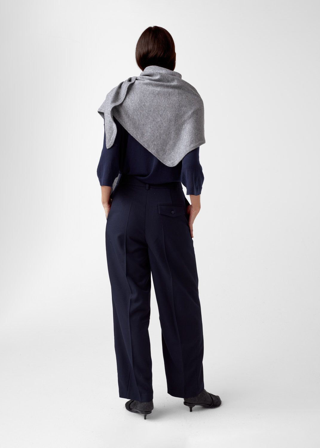 AKS LABEL International Vero trouser 07_Trousers 5070 Navy